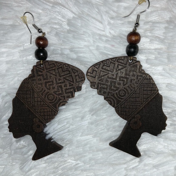 Nubian EARRINGS - Picture 6 of 7